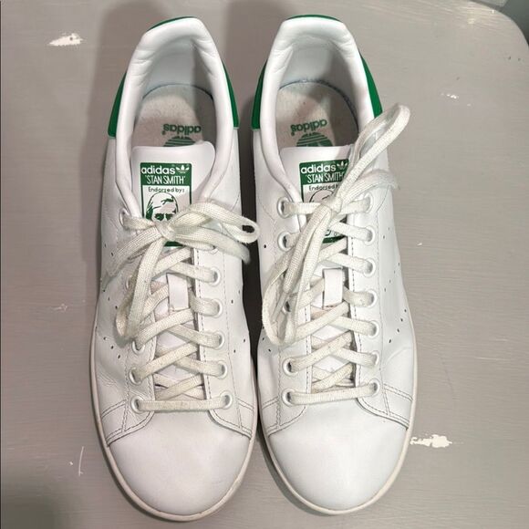 Men’s Adidas Stan Smith Endorsed White and Green Leather Sneakers - Picture 3 of 12
